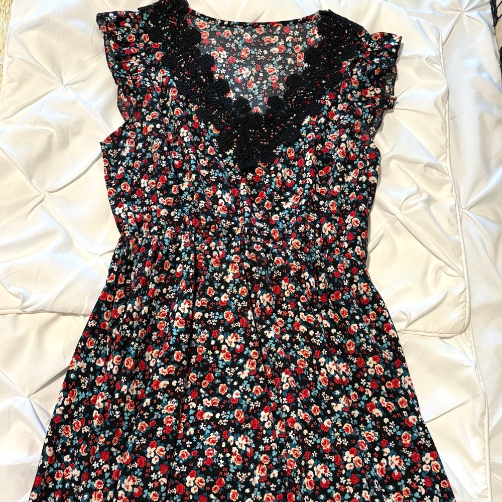 Shein Black Floral Lace Detail Dress, Size Medium.